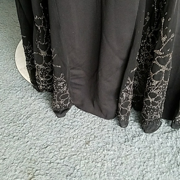 Black maxi dress  6 - Picture 5 of 5